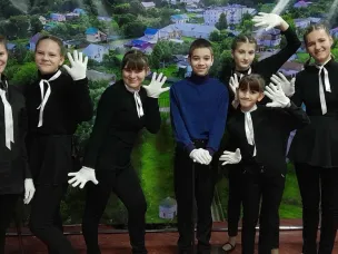 "Я славлю женщину, чьё имя - МАТЬ"