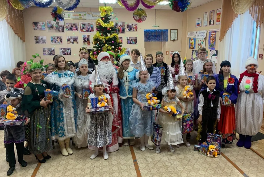 Новогодний праздник