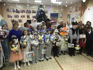 Новогодний праздник на тему «Кот в сапогах на новый лад»