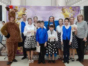 Участие в концертно-игровой программе "Семья! Мир! Май!"