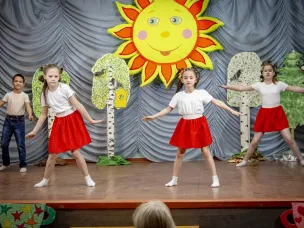 Городской фестиваль детского творчества "Звени и пой златая Русь"