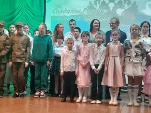 Участие в городском фестивале солдатской и патриотической песни "О Родине, о доблести, о славе"