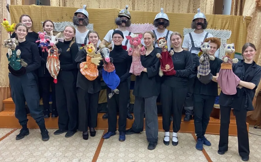 Кукольный спектакль "Кошкин дом"